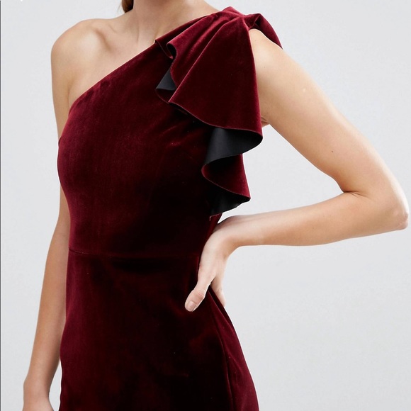 Velvet dress - Picture 3 of 8